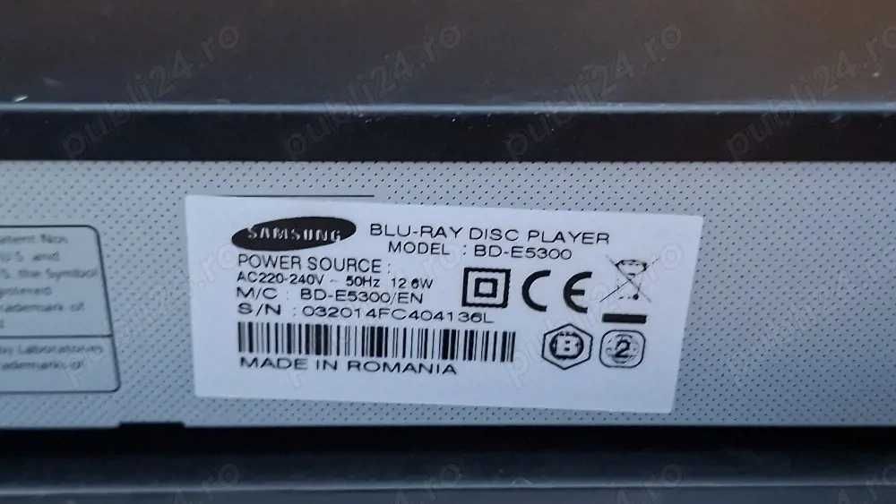 Blu-ray player Samsung BD-E5300 cu telecomandă + DVD Philips DVP2800
