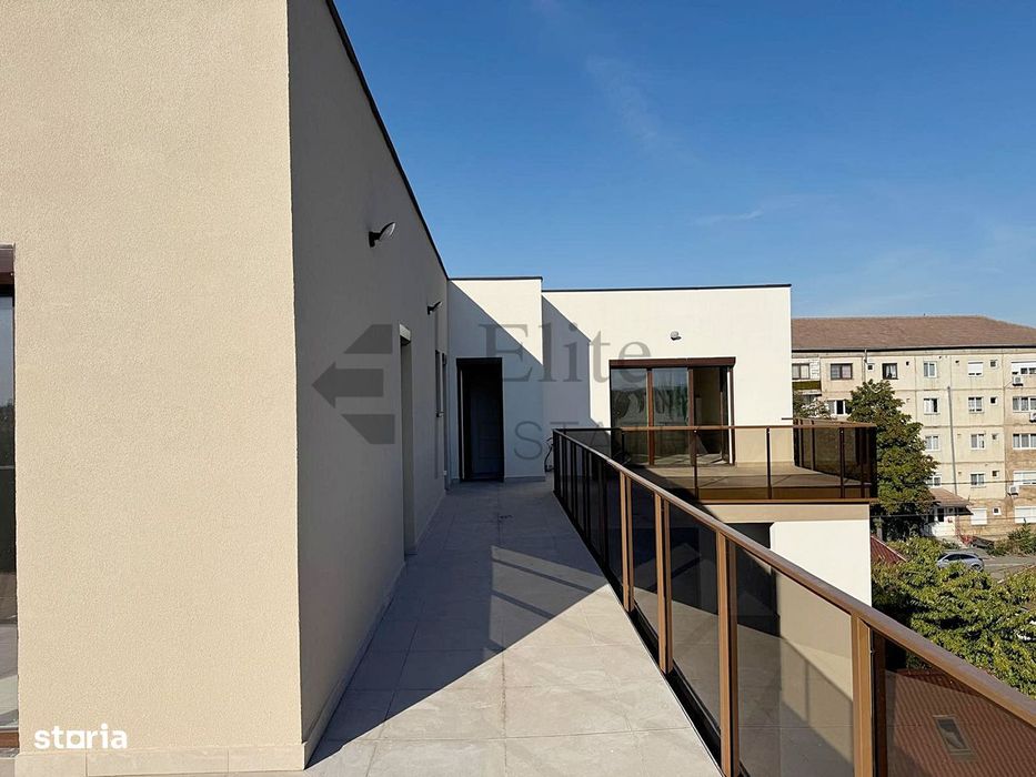 Penthouse cu terasa de 67 mp
