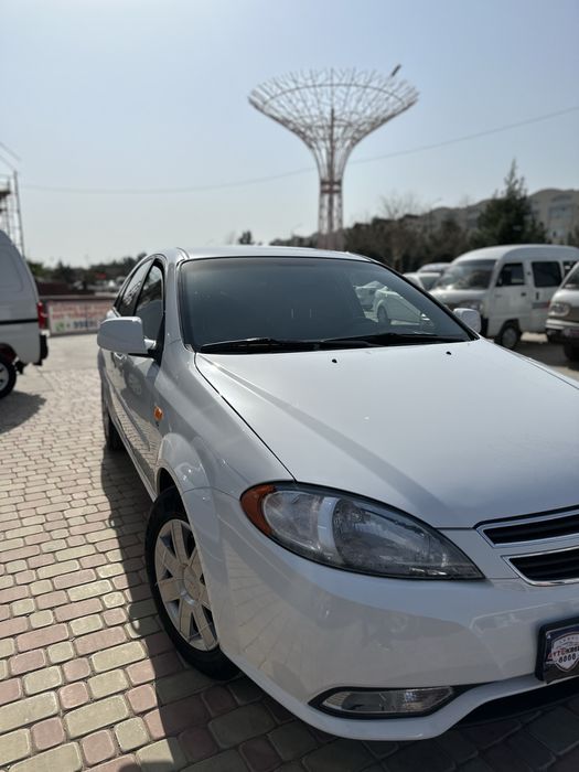 Gentra 2022. Mexanika Holati zo’r salondan bir qo’l