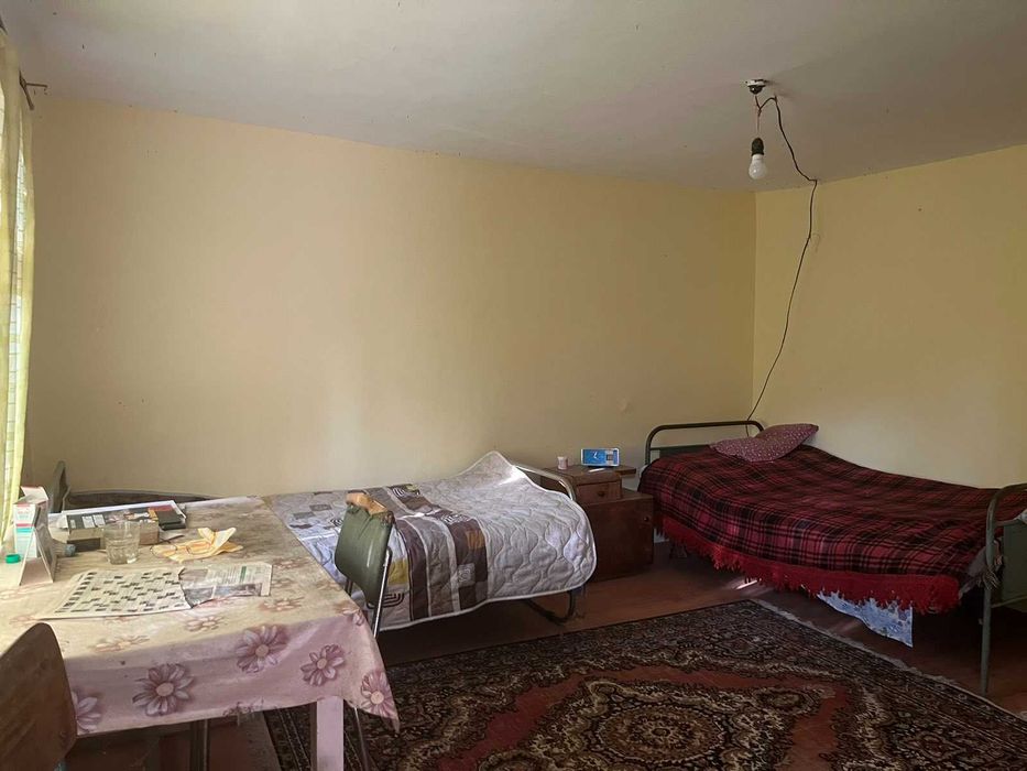 Продава се: Къща РЗП 140 кв.м, двор 675 кв.м, с.Старо Железаре