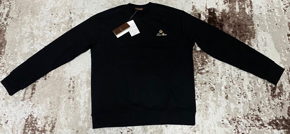 Vând bluza noua de bărbați