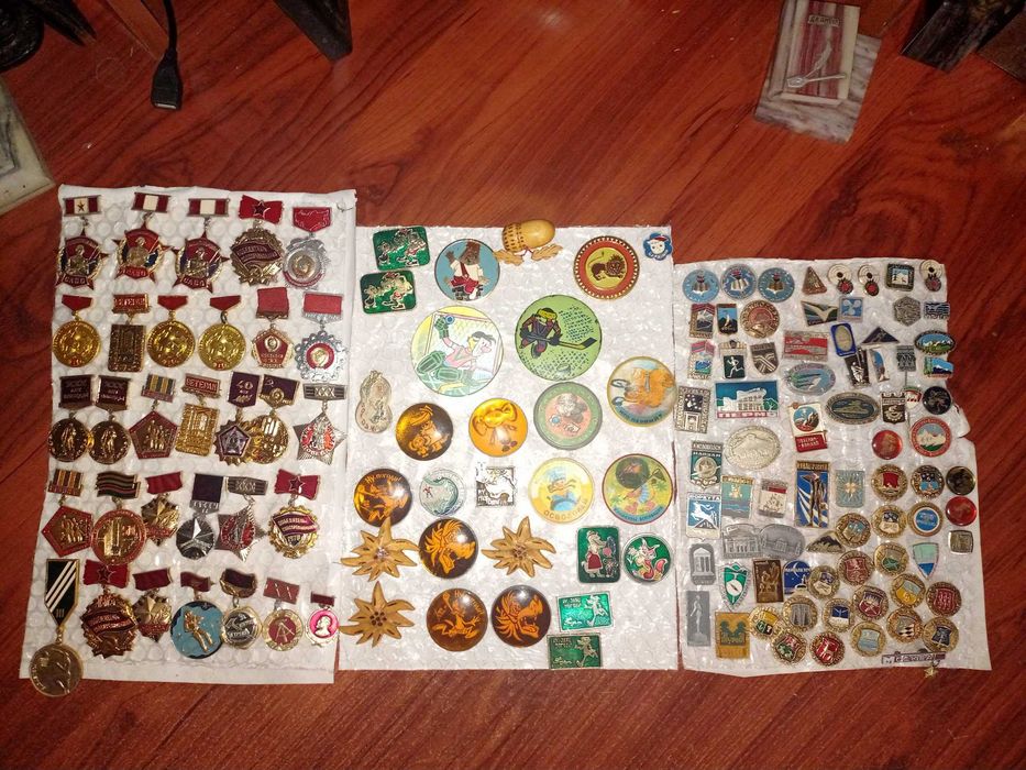 продам значки ссср