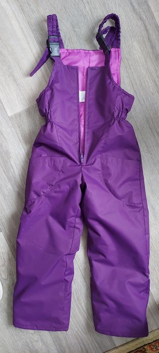 Куртки на девочку