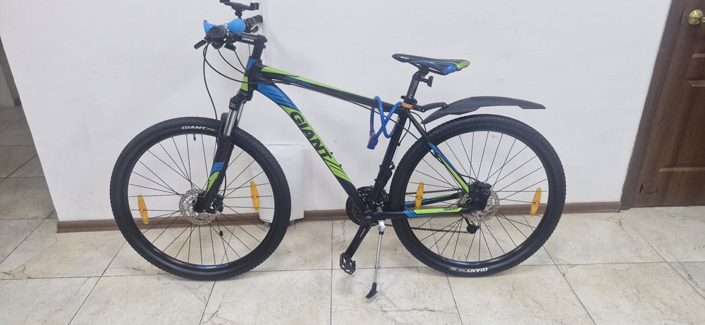 Велосипед,  очень хорошего качества ,бренд.