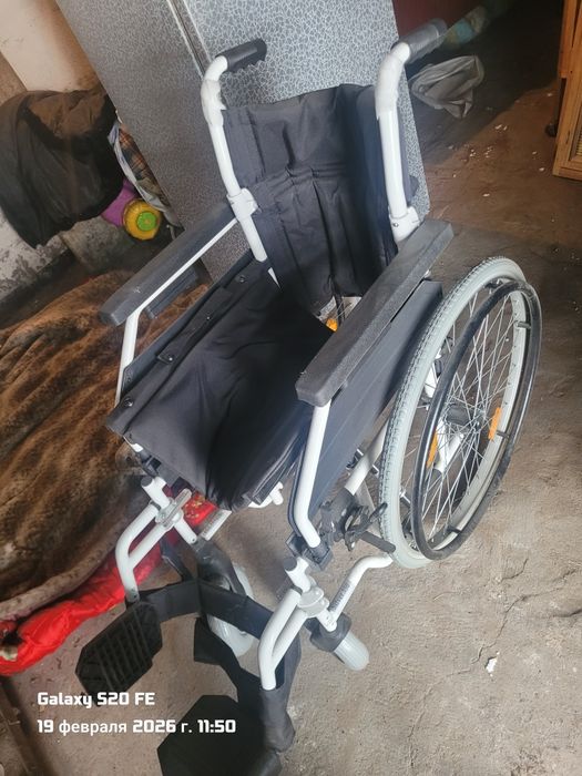 Коляска для инвалидов