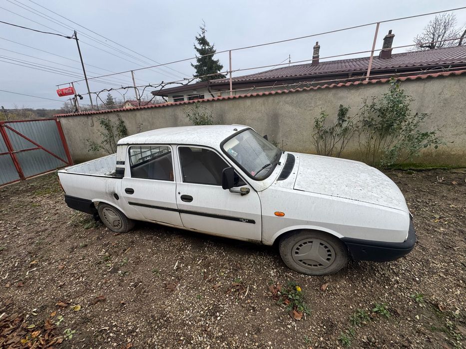 Dacia 1307 Pick-Up 4x4 • Cabina dublă • 1.6 Benzină • 5 locuri