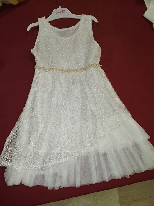 Страхотна нежна рокля!