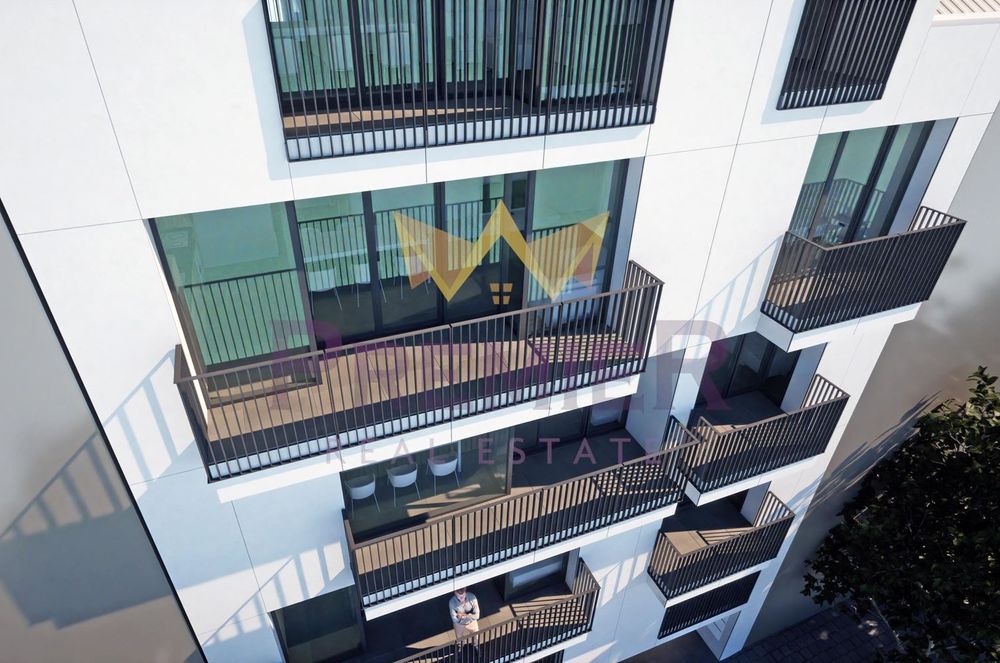 Продава се Двустаен апартамент в Варна, Лятно кино Тракия - 69 кв.м за 2580 €/кв.м - Снимка #1