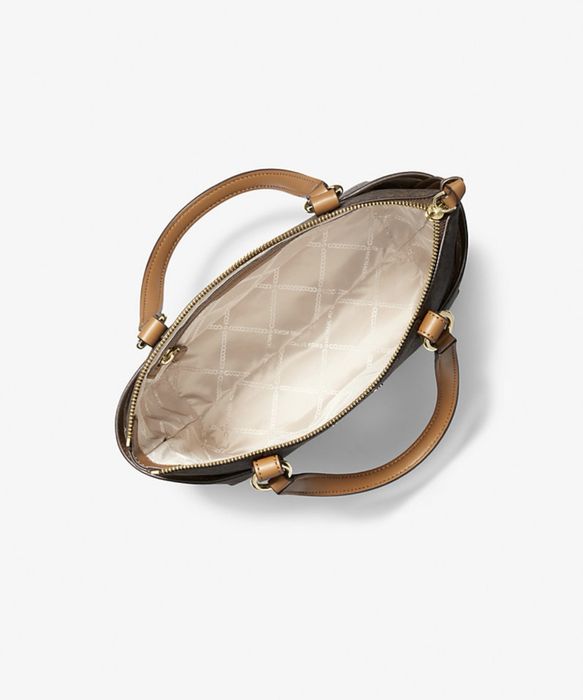 Geanta NOUA Michael Kors Voyager Small