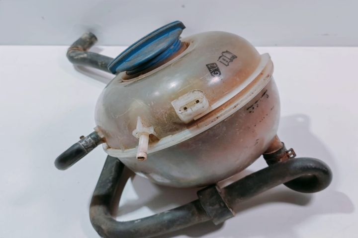 Vas expansiune  7H0121407B Volkswagen VW Transporter T5