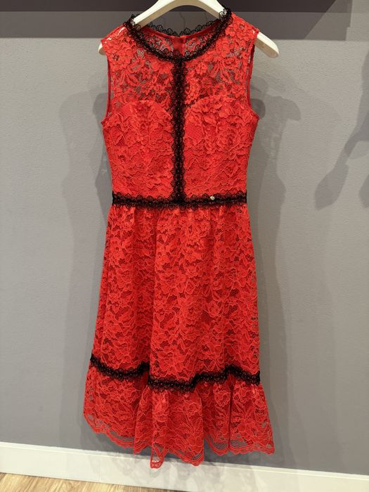Rochie Nissa din dantela
