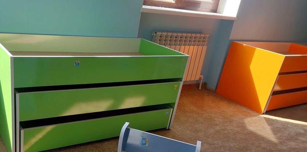 Болалар мебеллари сотилади