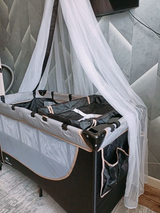 Продам кровать-манеж