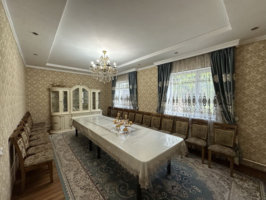 Самал-3 5-бөлмелі Үй сатылады