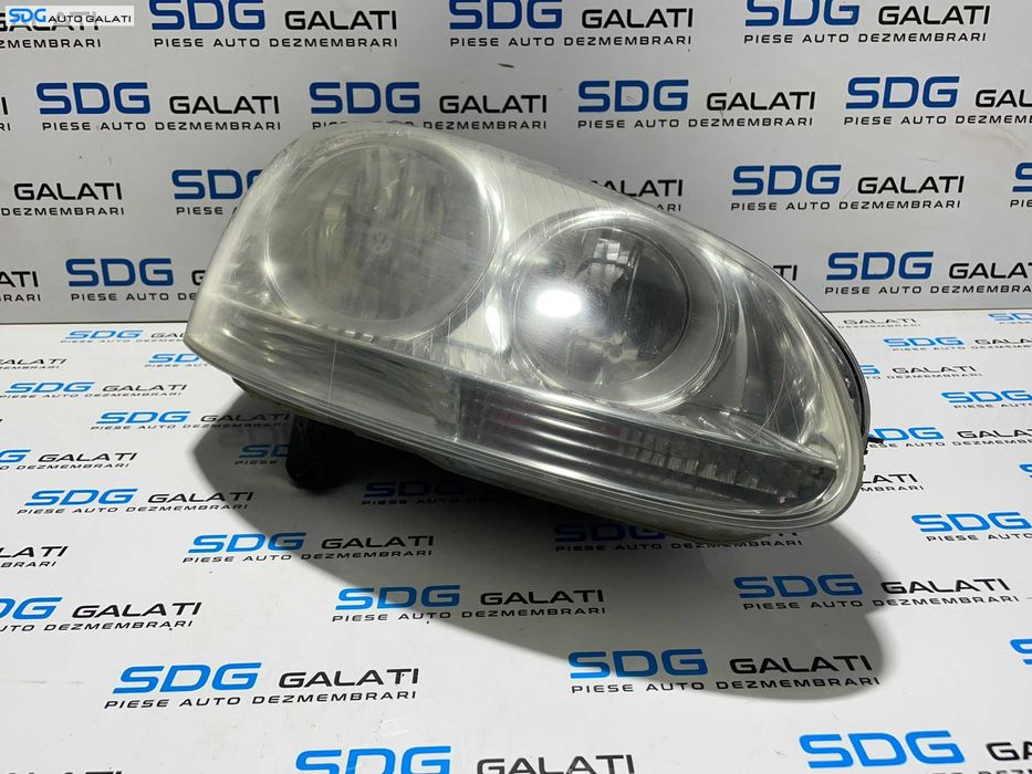 Far Dreapta FARA Xenon Volkswagen Golf 5 Break Combi Variant 2004 - 2008 Cod 1K6941006Q [L2436] (Ureche Lipsa) [AV3133]