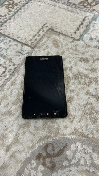 Продам планшет Samsung A 6