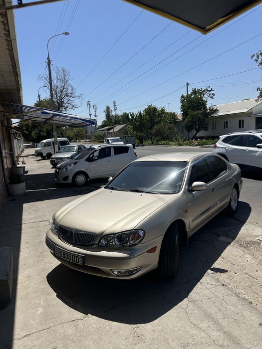 nissan maxima a33 2002