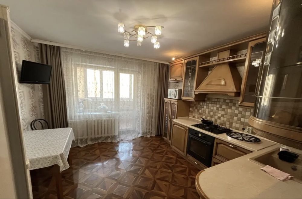 Продается 3 ком квартира на Азии.