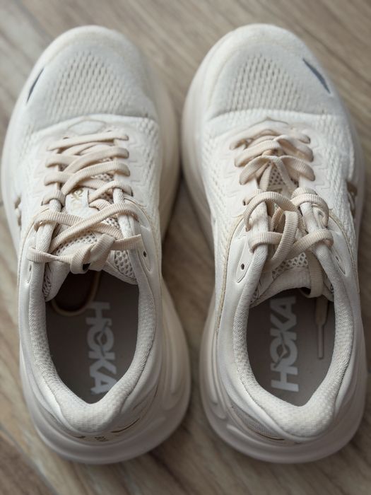 HOKA Bondi 9 wide