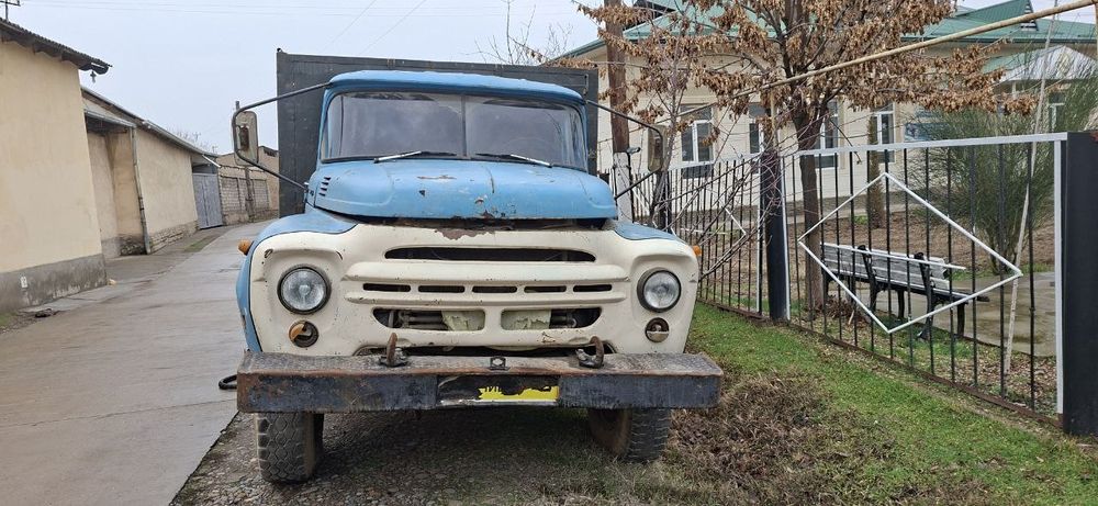 Зил сотилад запчасга