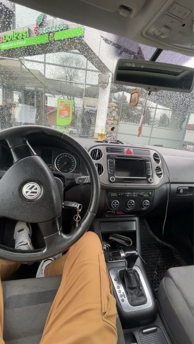 Vand sau schimb , pret negociabil