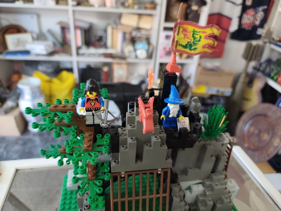 Лего 6076 Lego dragon knights dark dragons den 1993 г