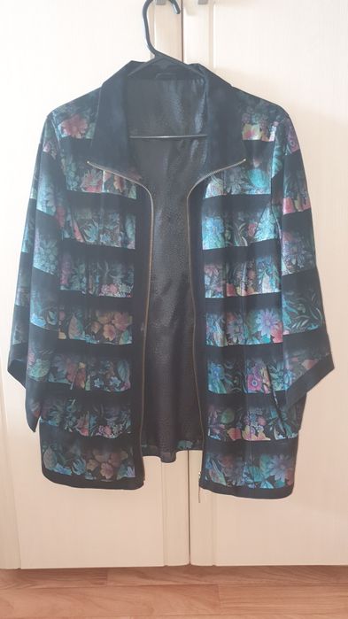 Кожаная куртка демисезонная