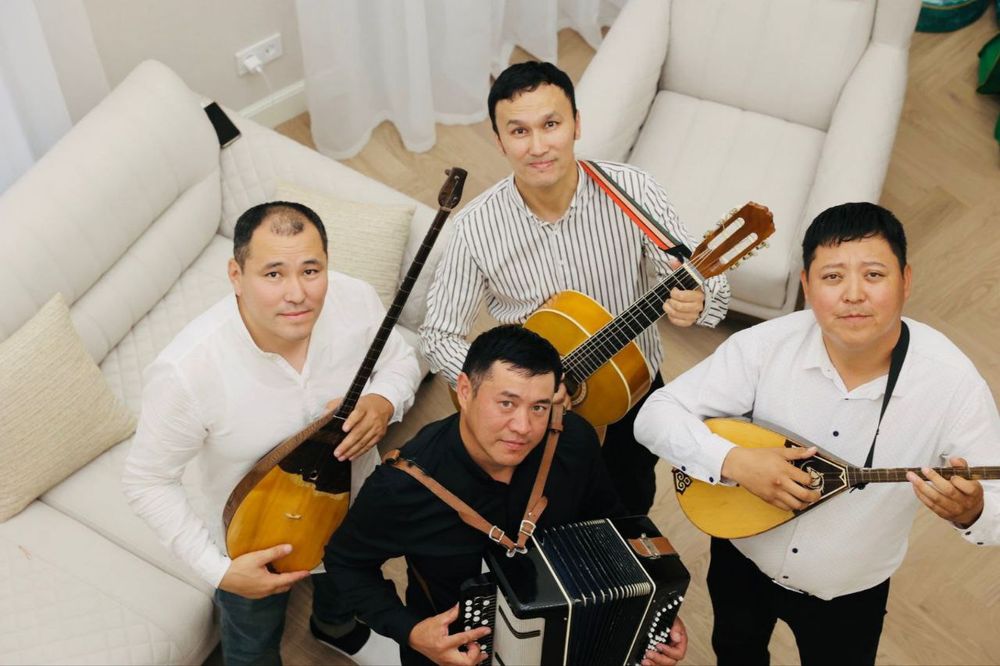 Баян+домбыра+гитара+тамада