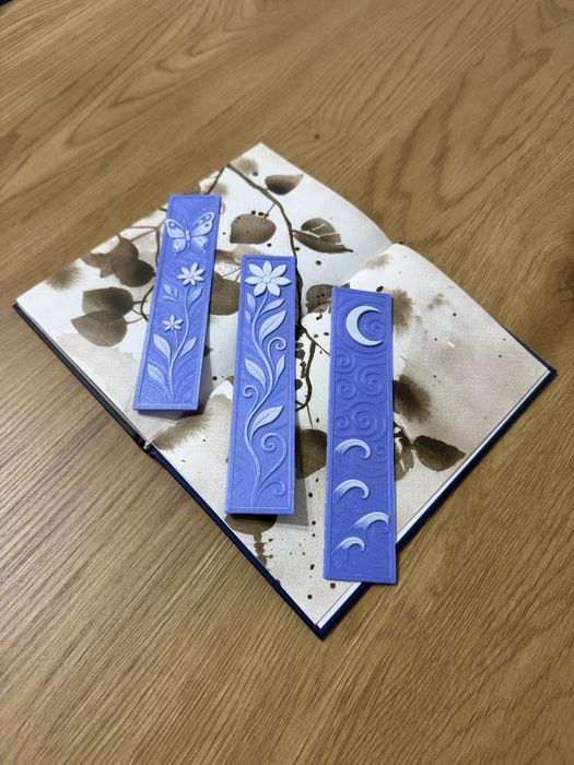 Книгоразделители от пластмаса