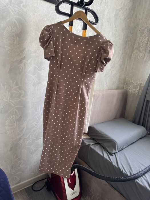 Платье женское в горошек