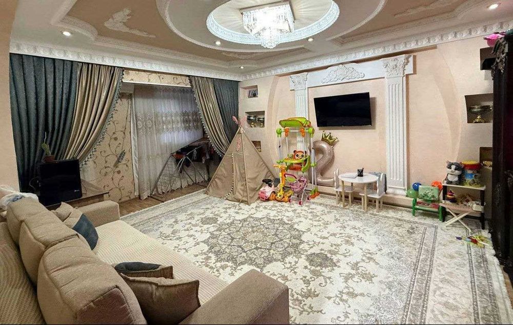 Tinchlik metrosi yonida 2 xonali 1 etajda joylashgan kvartira sotiladi