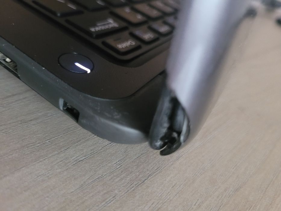 Laptop dell latitude 3380 de piese