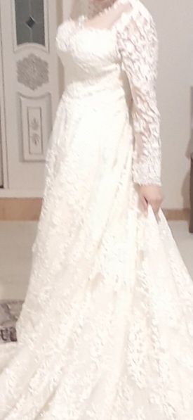 Kelin koylak 1 marta kiyilgan