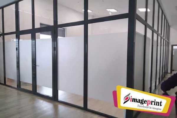 Bannere, autocolant, sablare, colantari magazine, casete luminoase