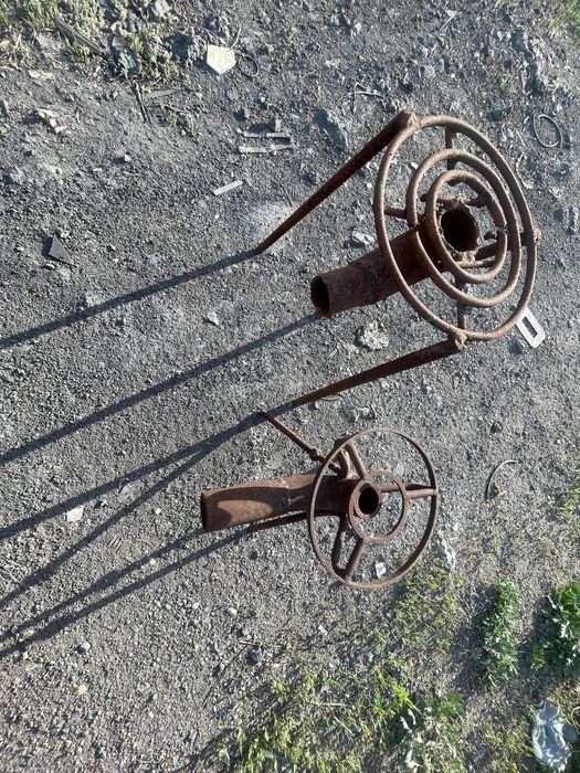 Тренога для пояльной лампы