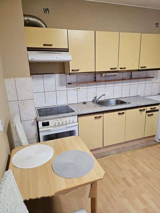Дава се под наем Къща в София, Бенковски - 50 кв.м за 400 € - Снимка #2