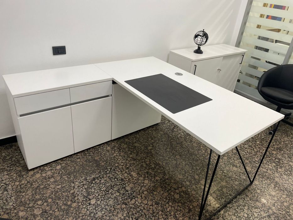 Стол угловой для руководителя