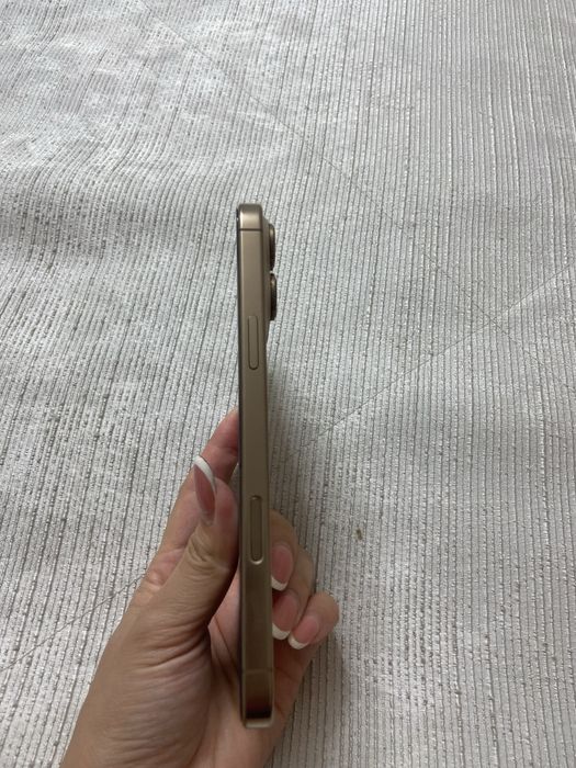 iPhone 16 Pro Max 512 GB + iPhone 11 в подарок!