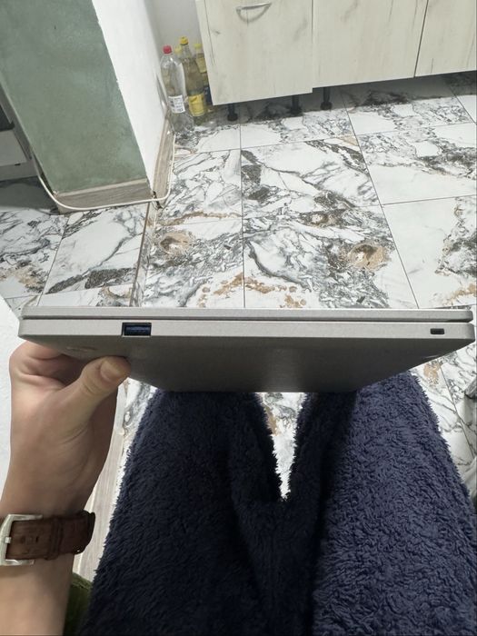 Vand laptop Samsung Chromebook 4