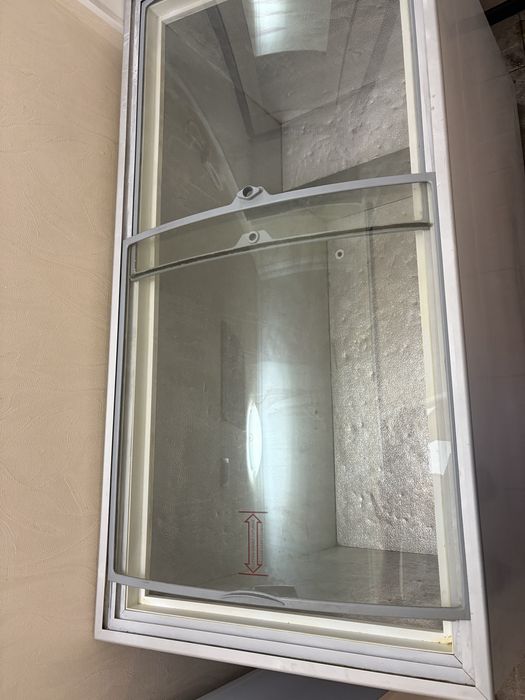 Продам морозильник