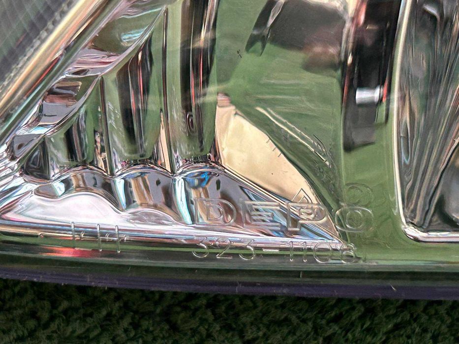 фар фарове ляв и десен Kia Rio 2000-2003г. #556s #557s