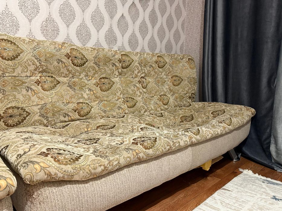 Отдам диван даром самовывоз