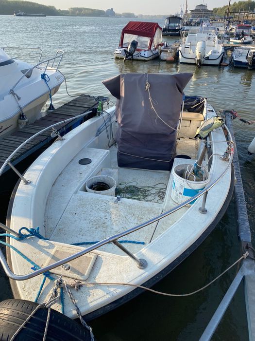 Vand barca fisher 500
