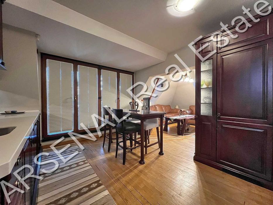 Дава се под наем Ателие в София, Център - 60 кв.м за 785 € - Снимка #3