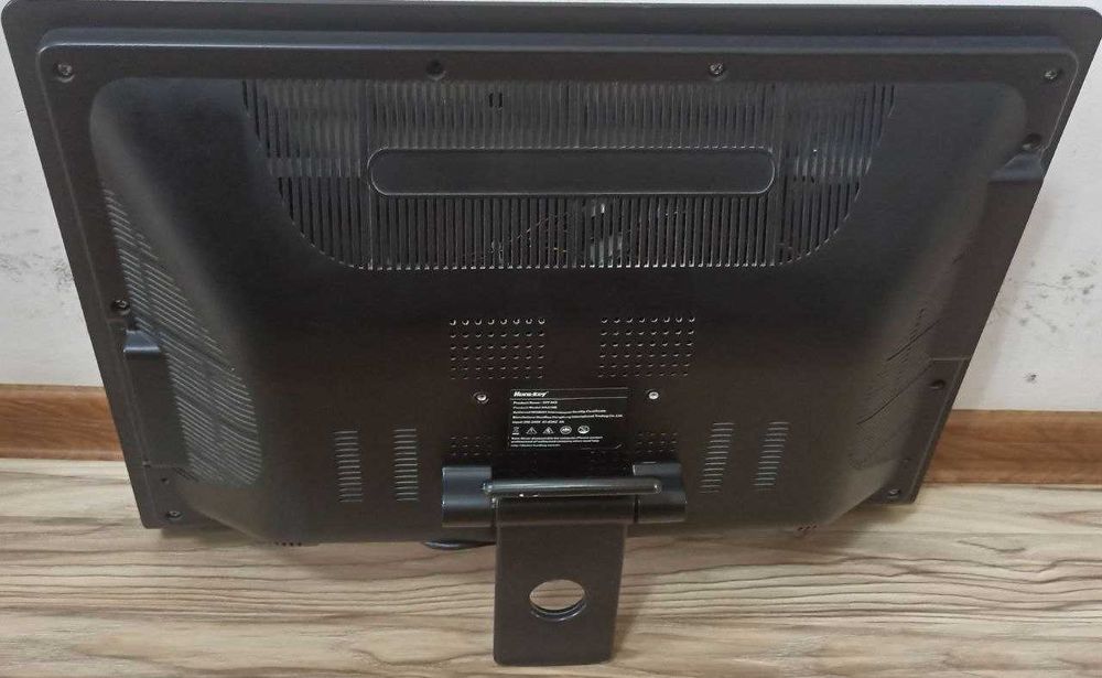 Продается Huntkey Монаблок 21,5