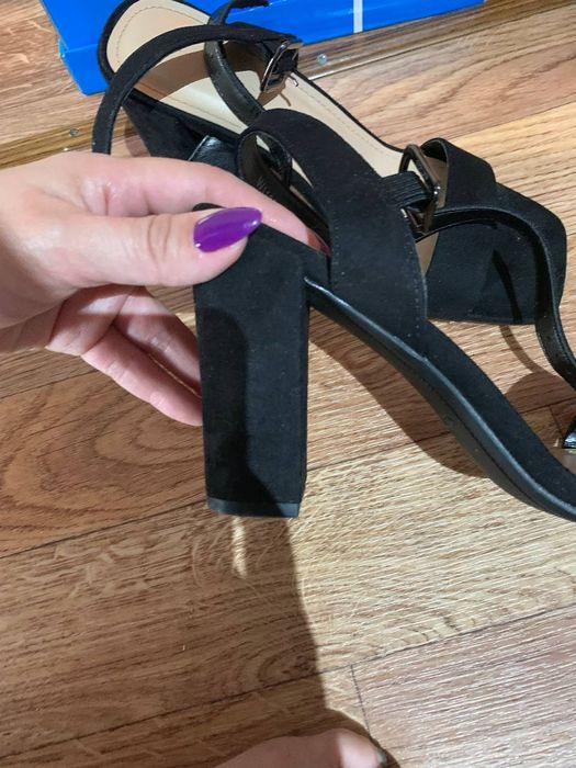 Продам туфли 36рр