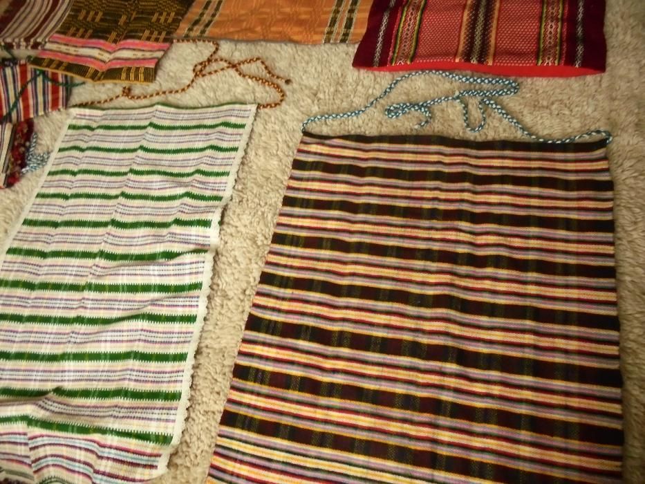 Скутача! Престилка ръчно тъкана!