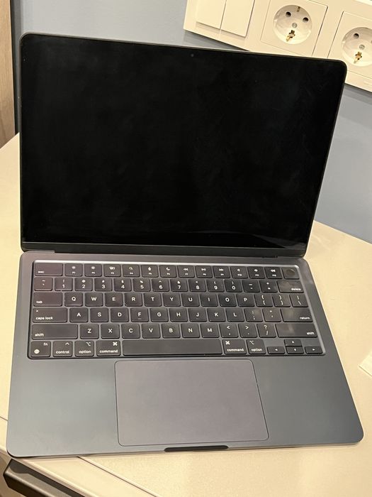 MacBook Air M2 | 8GB | 256GB | Spacegray
