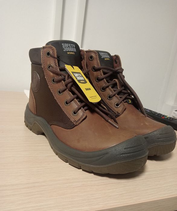 Ботинки и полуботинки