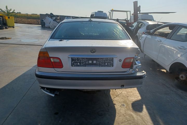 Proiector dreapta BMW Seria 3 E46